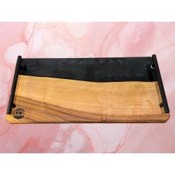 Planche bois et résine epoxy