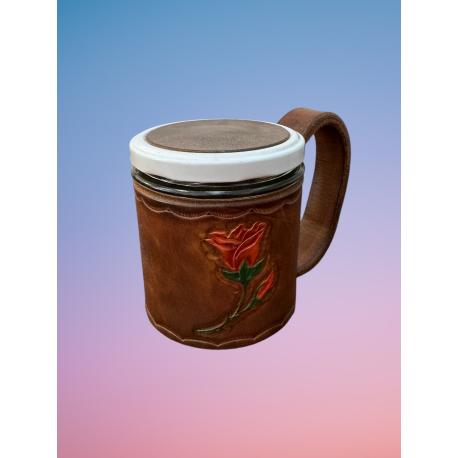 Mug de bureau en cuir