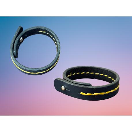 Bracelet cousu