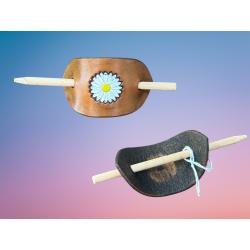 Barrette en cuir marguerite