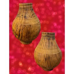 Vase en bois